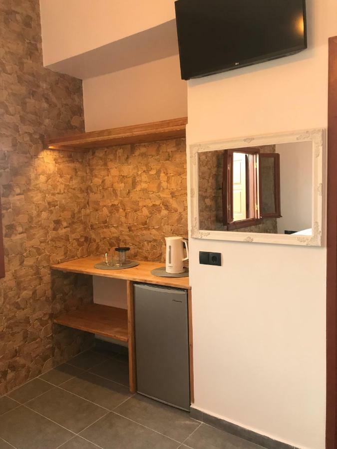 Blue Eye Apartment