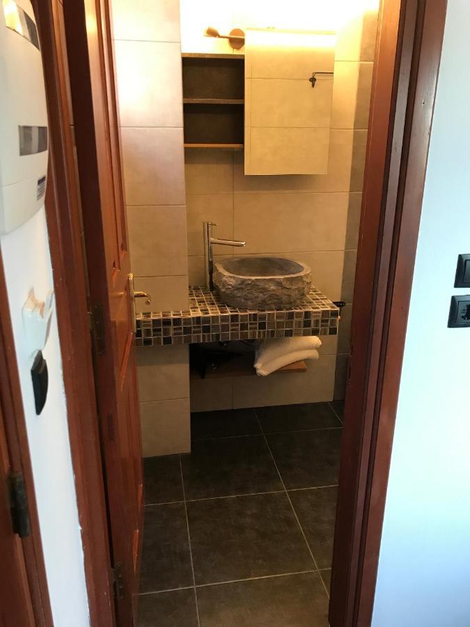 Blue Eye Apartment